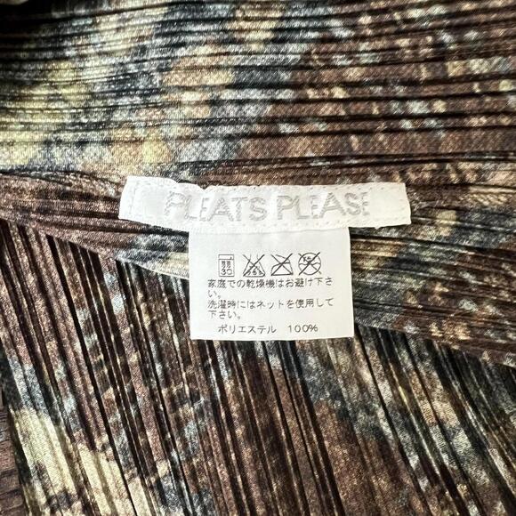 Issey Miyake Pleats Please Top - Picture 3 of 3